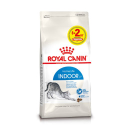 Сухий корм для котів Royal Canin indoor 8+2 кг - домашня птиця
